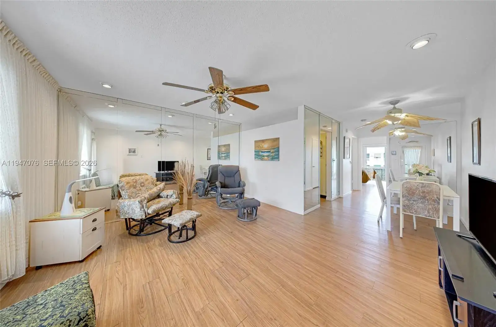 15600 NE 6th Ave # 28D, Miami FL 33162 photo 4