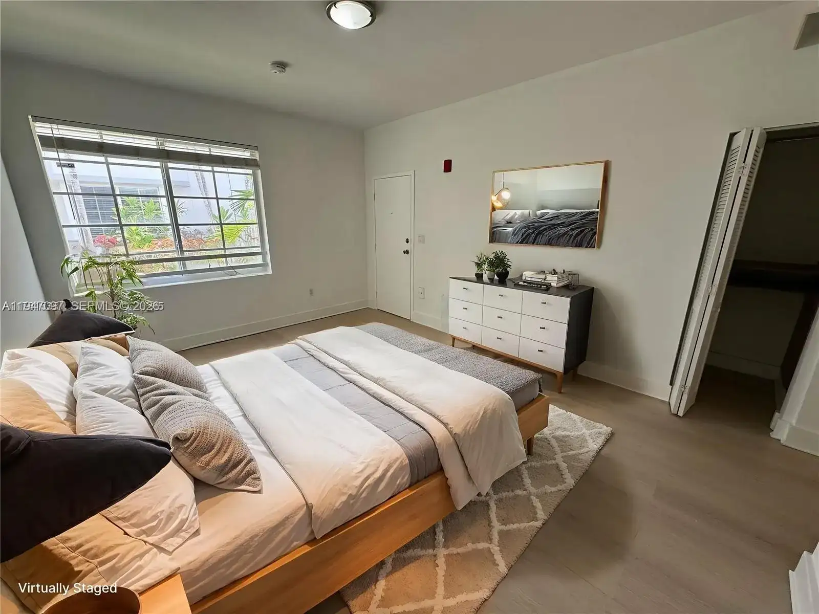 1000 Meridian Ave # 17, Miami Beach FL 33139 photo 4