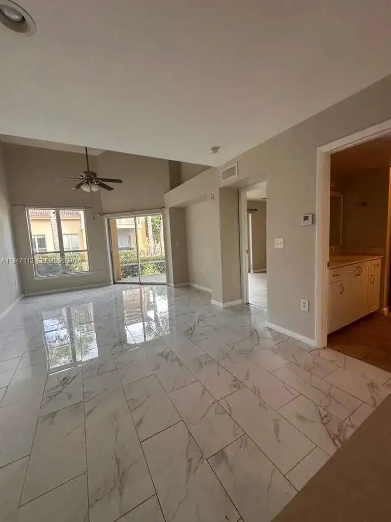 4863 Via Palm Lks # 806, West Palm Beach FL 33417 photo 2