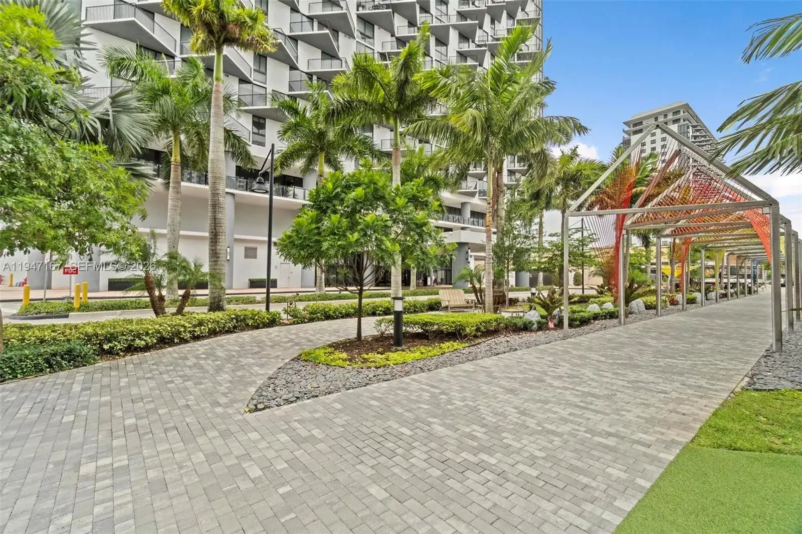 5252 NW 85th Ave # 605, Doral FL 33166 photo 2