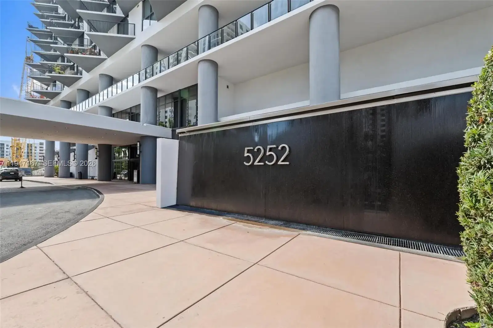 5252 NW 85th Ave # 605, Doral FL 33166 photo 3
