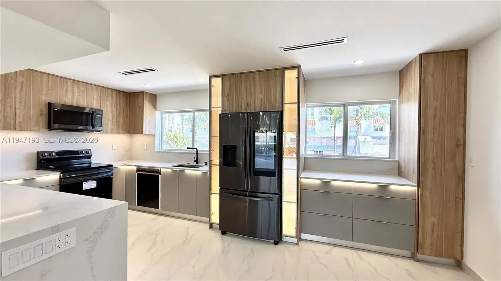 3826 NE 171st St # 3826, North Miami Beach FL 33160 photo 2