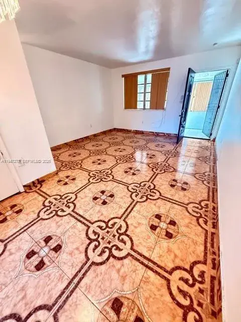 220 NW 51st St # 222, Miami FL 33127