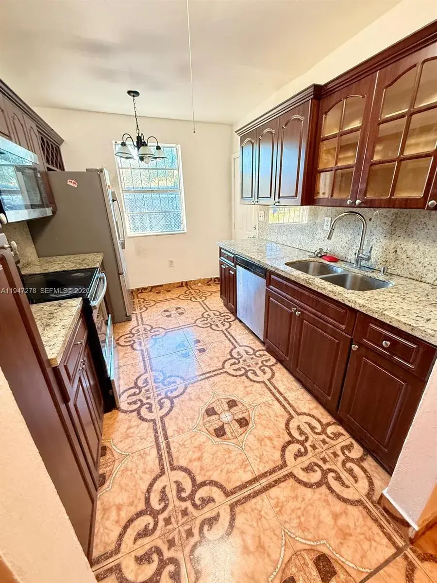 220 NW 51st St # 222, Miami FL 33127