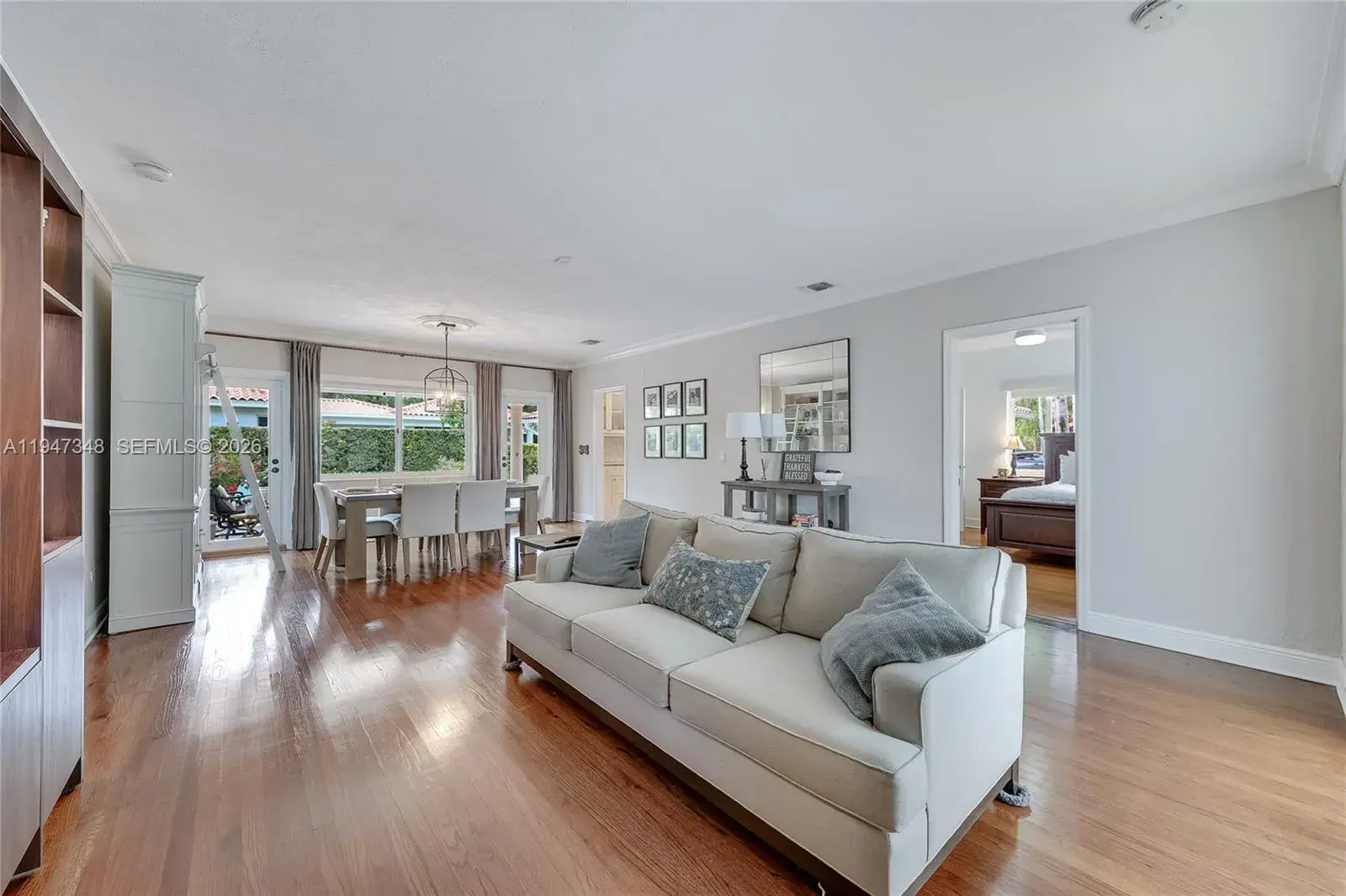 1402 Tangier St, Coral Gables FL 33134