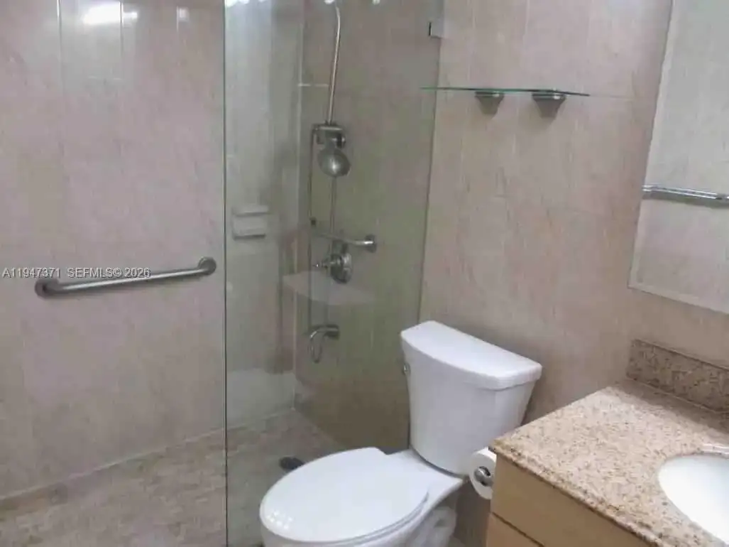 5199 NW 7th St # 309, Miami FL 33126 photo 5