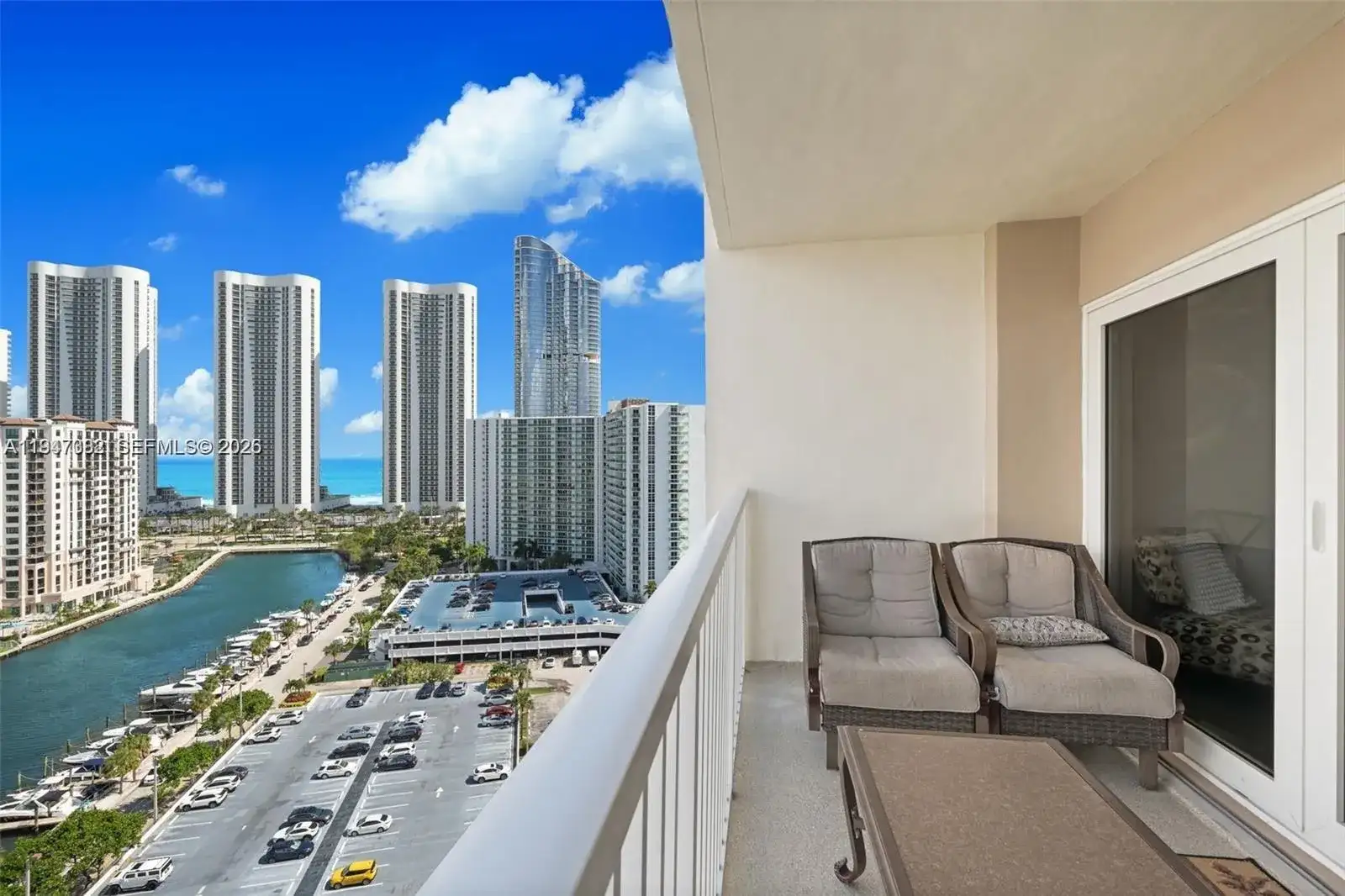 300 Bayview Dr # 1707, Sunny Isles Beach FL 33160 photo 3