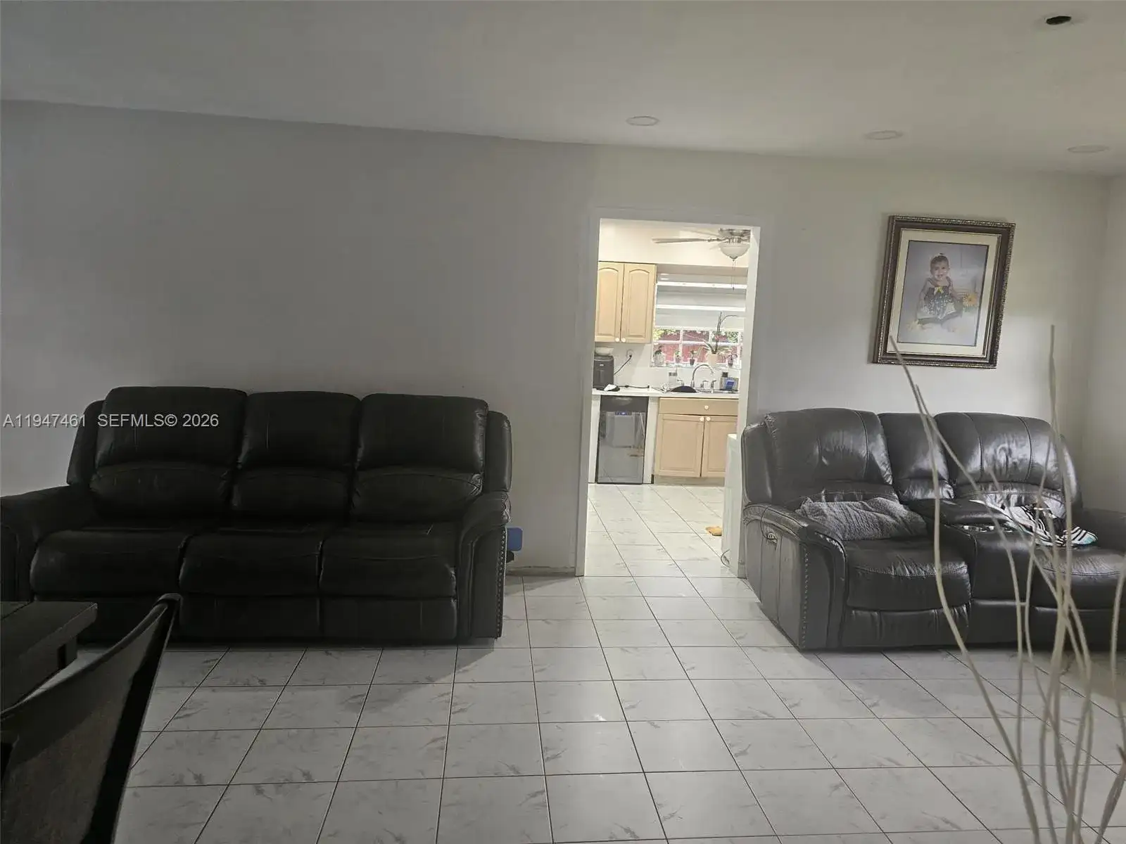 8930 SW 197th Ter, Cutler Bay FL 33157 photo 2