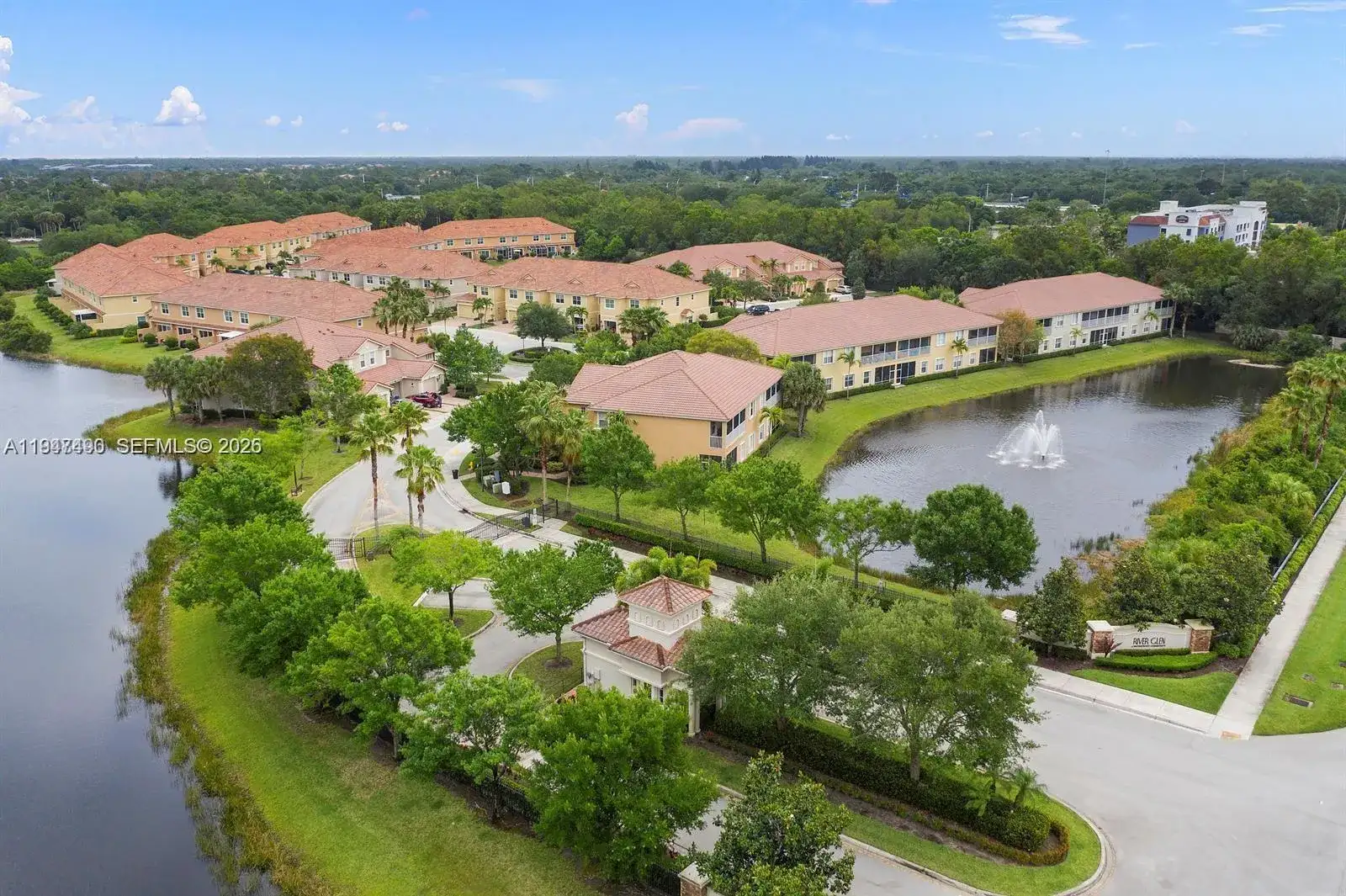 7554 SW Herrington Ln # 7554, Stuart FL 34997 photo 2