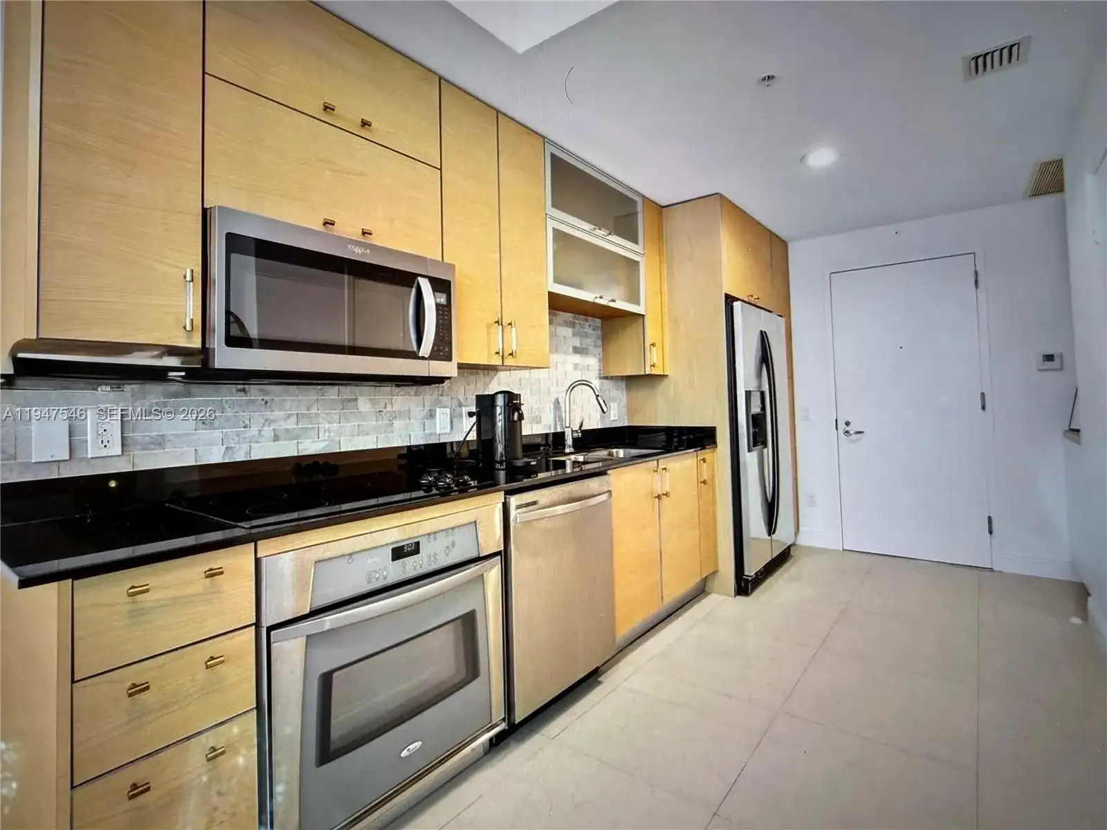 60 SW 13th St # 3214, Miami FL 33130 photo 5