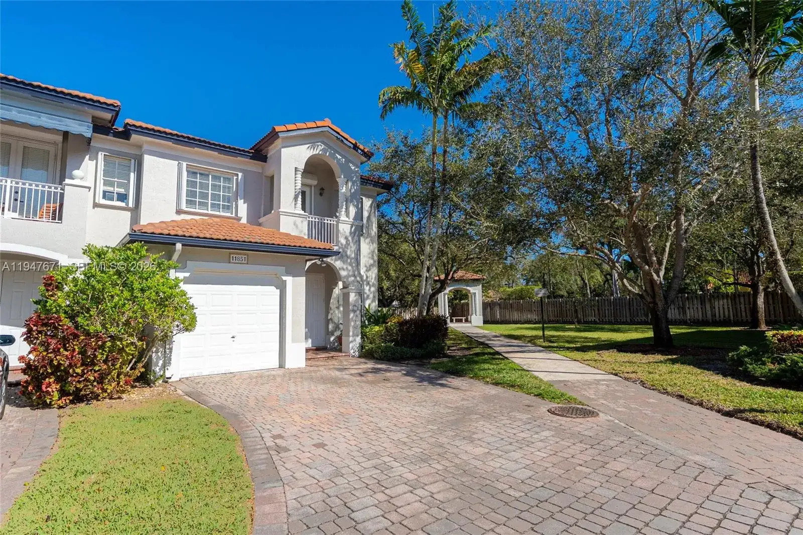 11851 SW 80th Ter # 11851, Miami FL 33183 photo 2