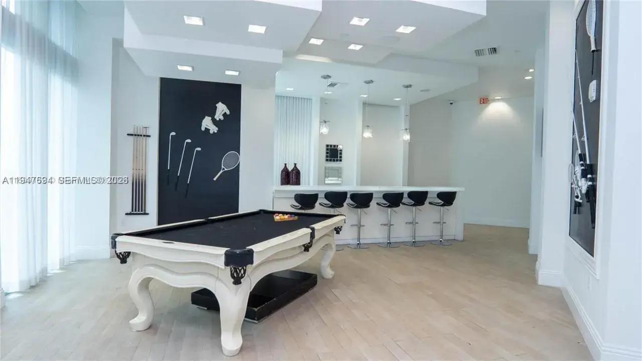 350 S Miami Ave # 2714, Miami FL 33130