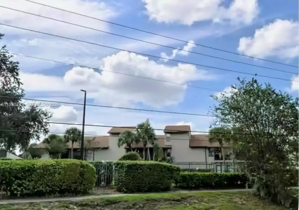 3286 S SEMORAN BLVD # 24, Orlando FL 32822 photo 3