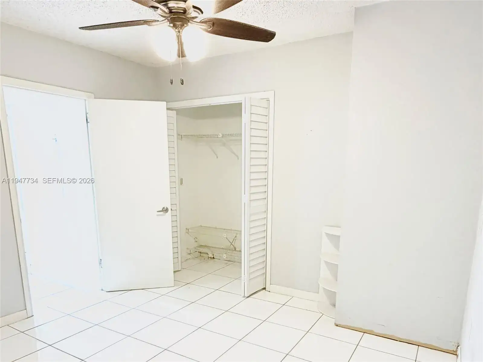 673 W 60th St # B, Hialeah FL 33012 photo 4