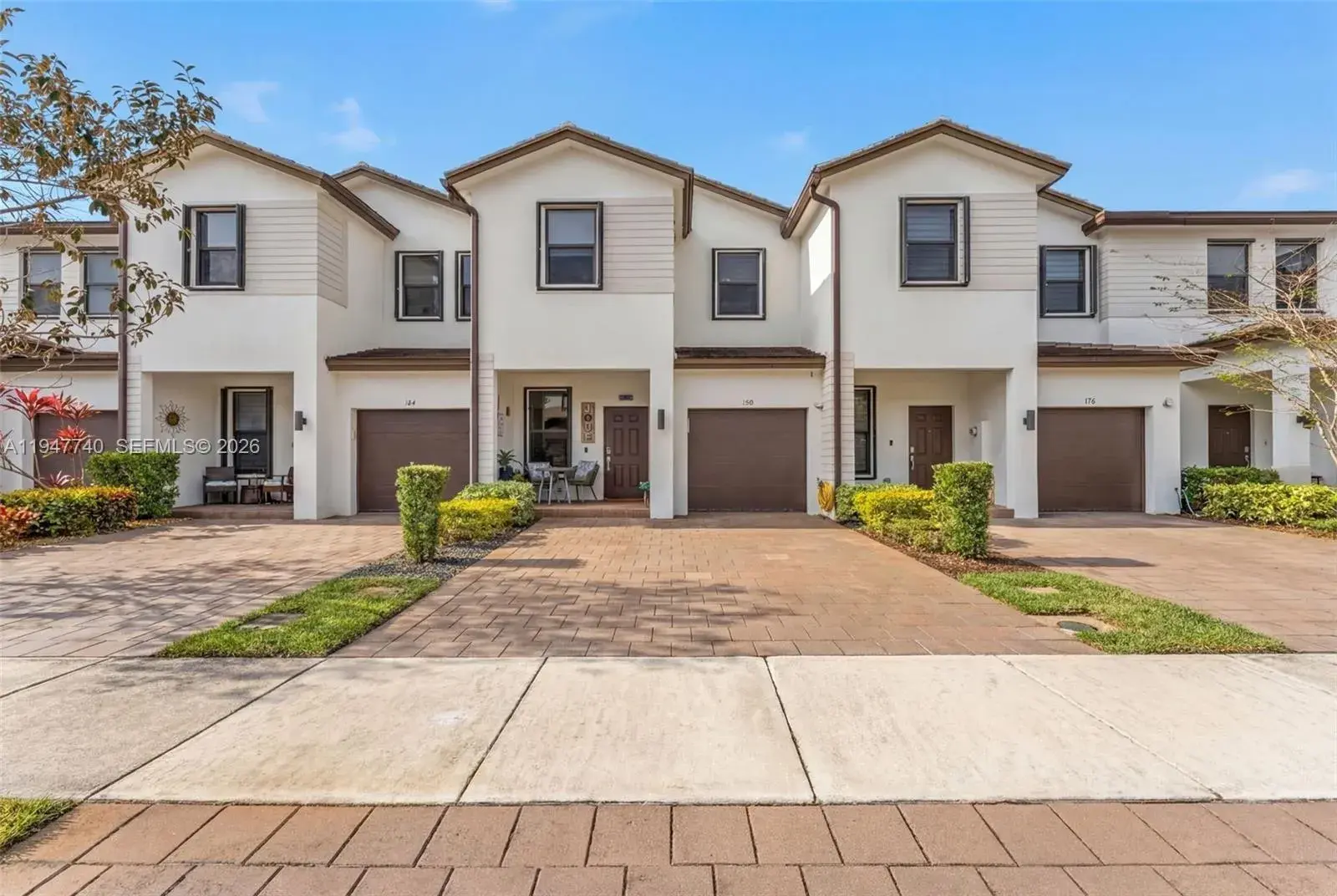 180 SW 185th Way, Pembroke Pines FL 33029