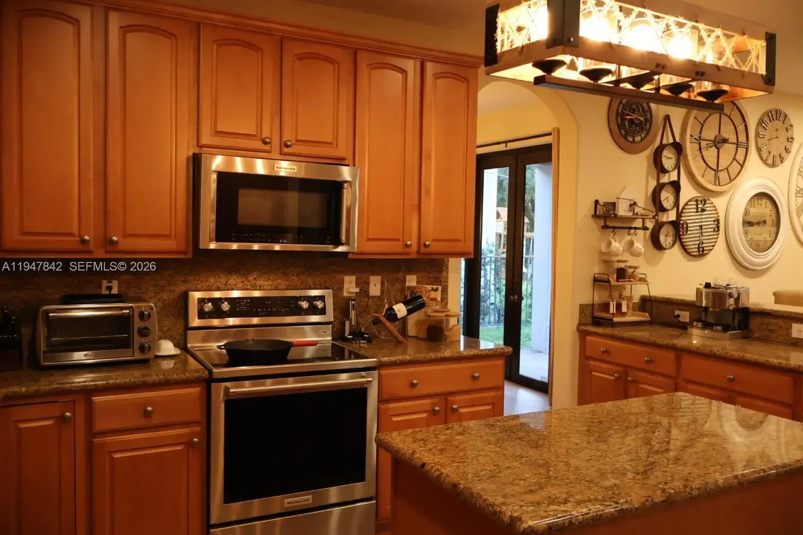 7755 SW 193rd Ln, Cutler Bay FL 33157 photo 3