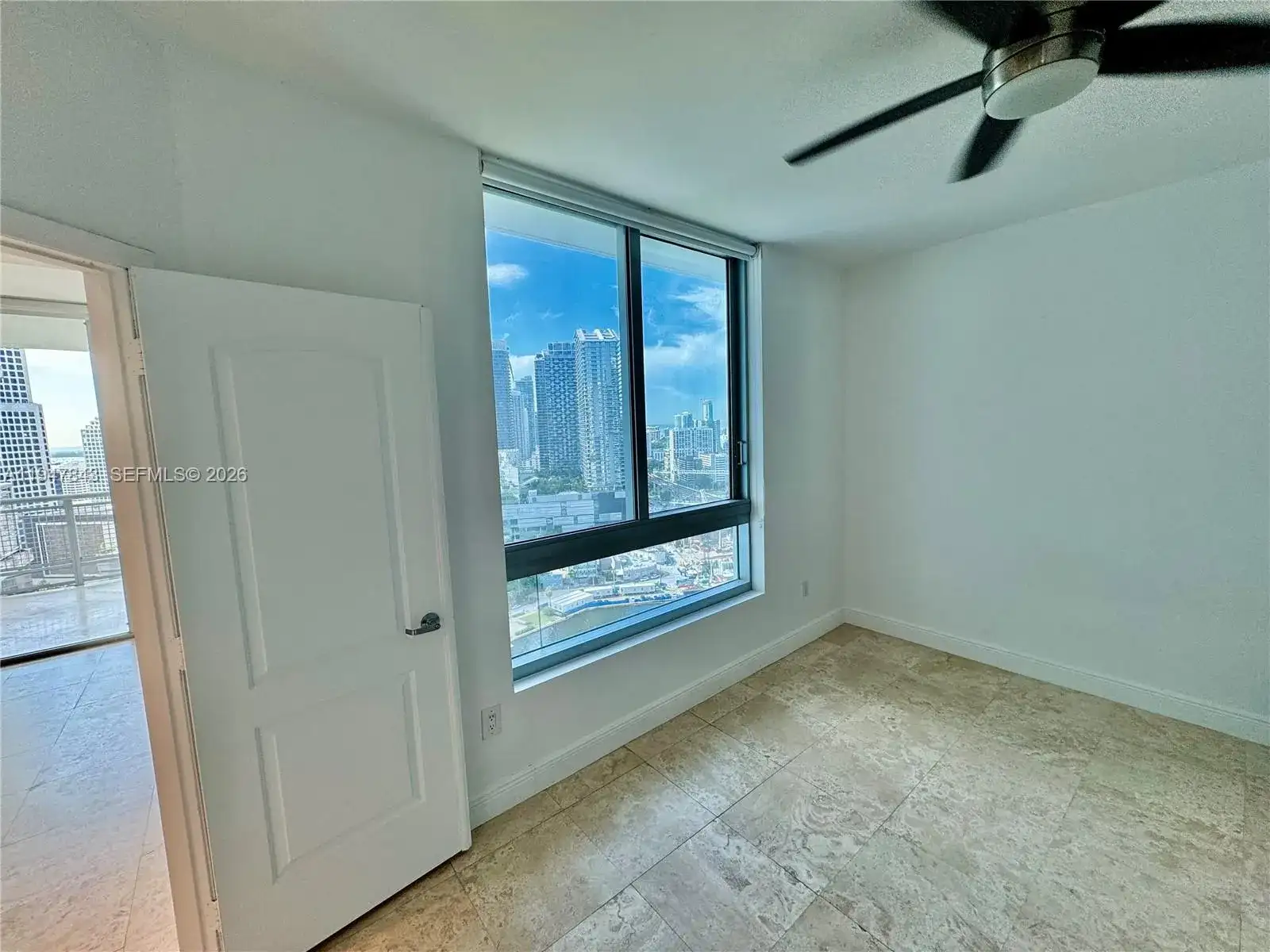350 S Miami Ave # 3008, Miami FL 33130 photo 4