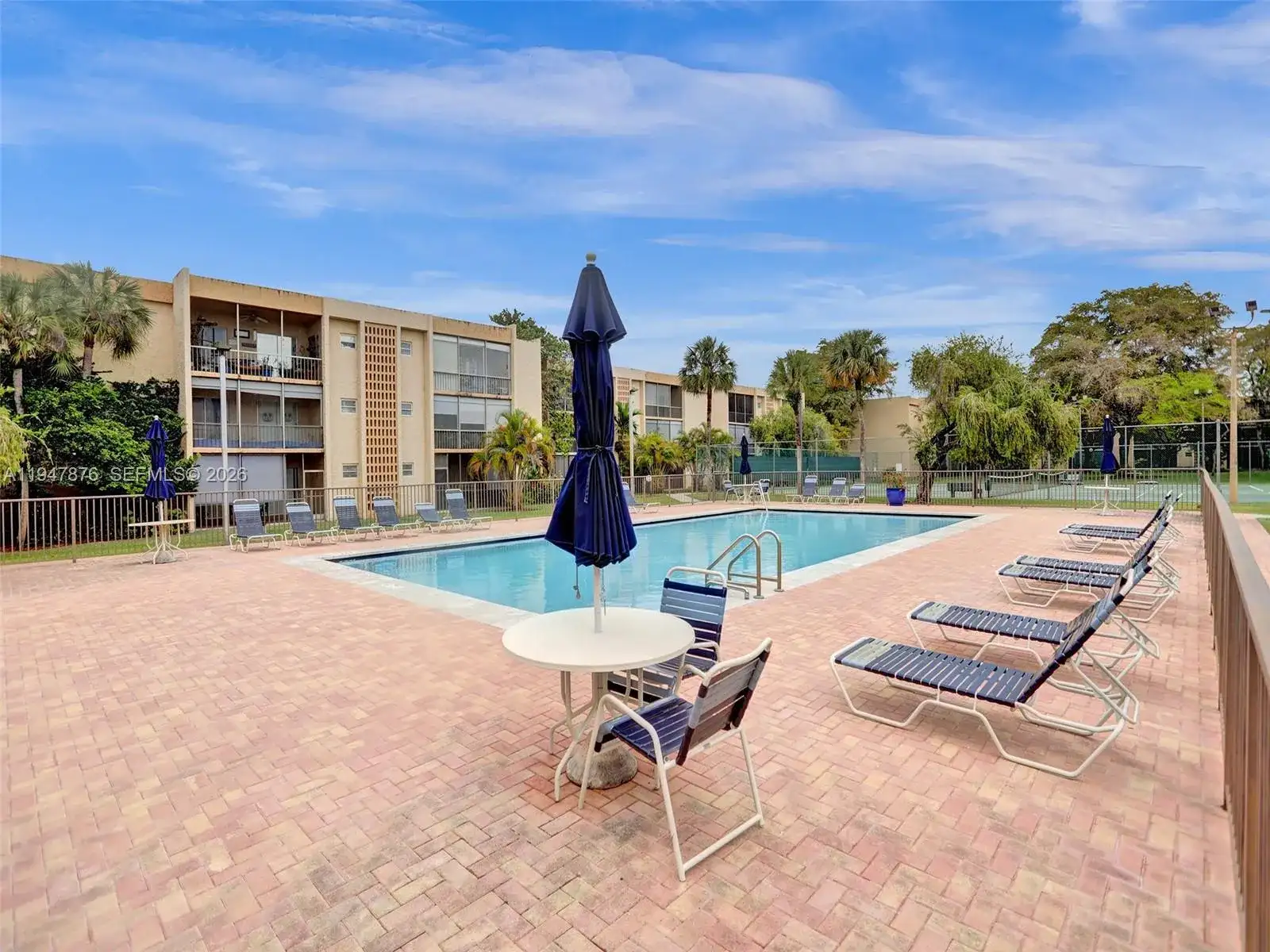 8415 SW 107th Ave # 256W, Miami FL 33173 photo 2