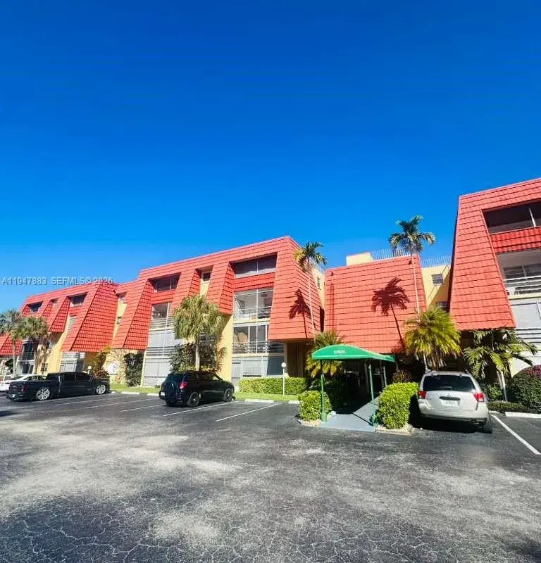 22605 SW 66th Ave # 409, Boca Raton FL 33428