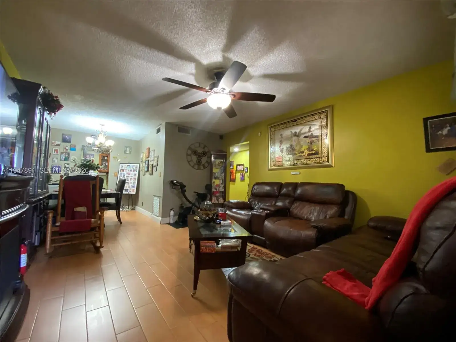 2412 NW 39th Way # 101, Lauderdale Lakes FL 33311 photo 3