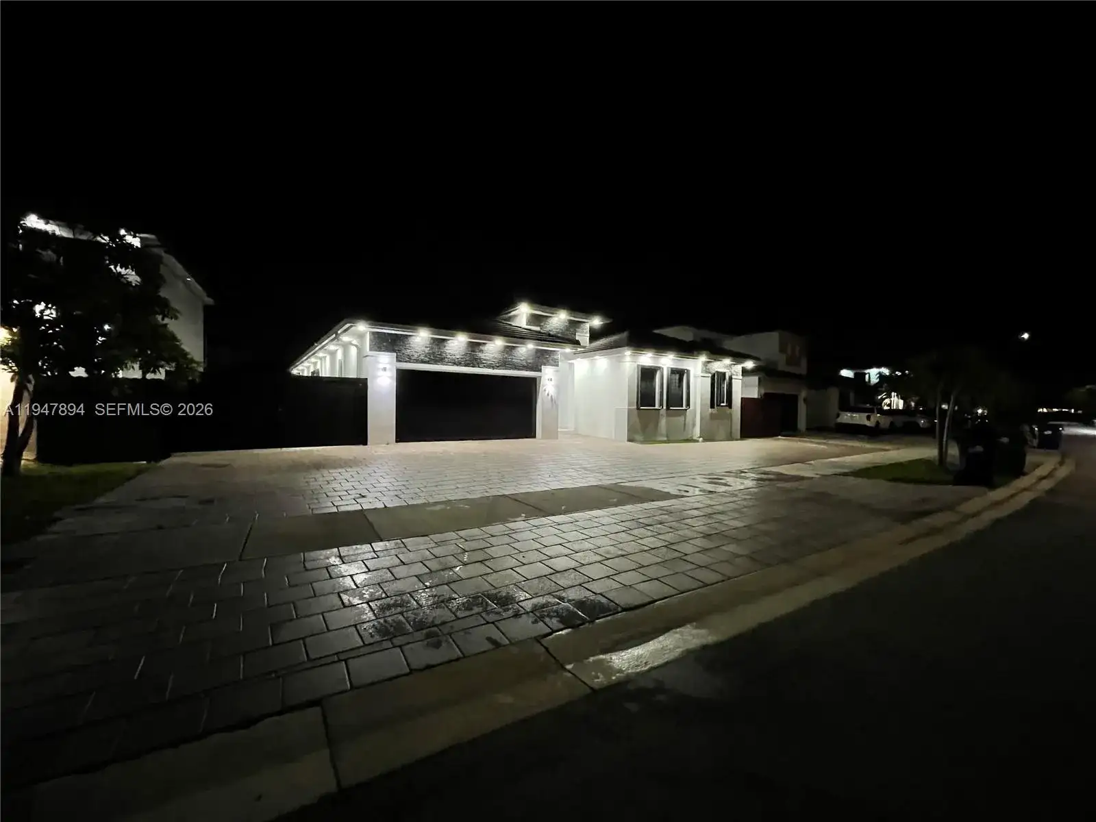 4451 SW 159th Path, Miami FL 33185 photo 3