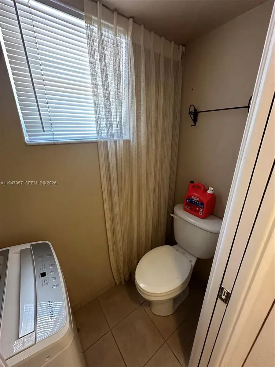 2825 NE 201st Ter # M216, Aventura FL 33180