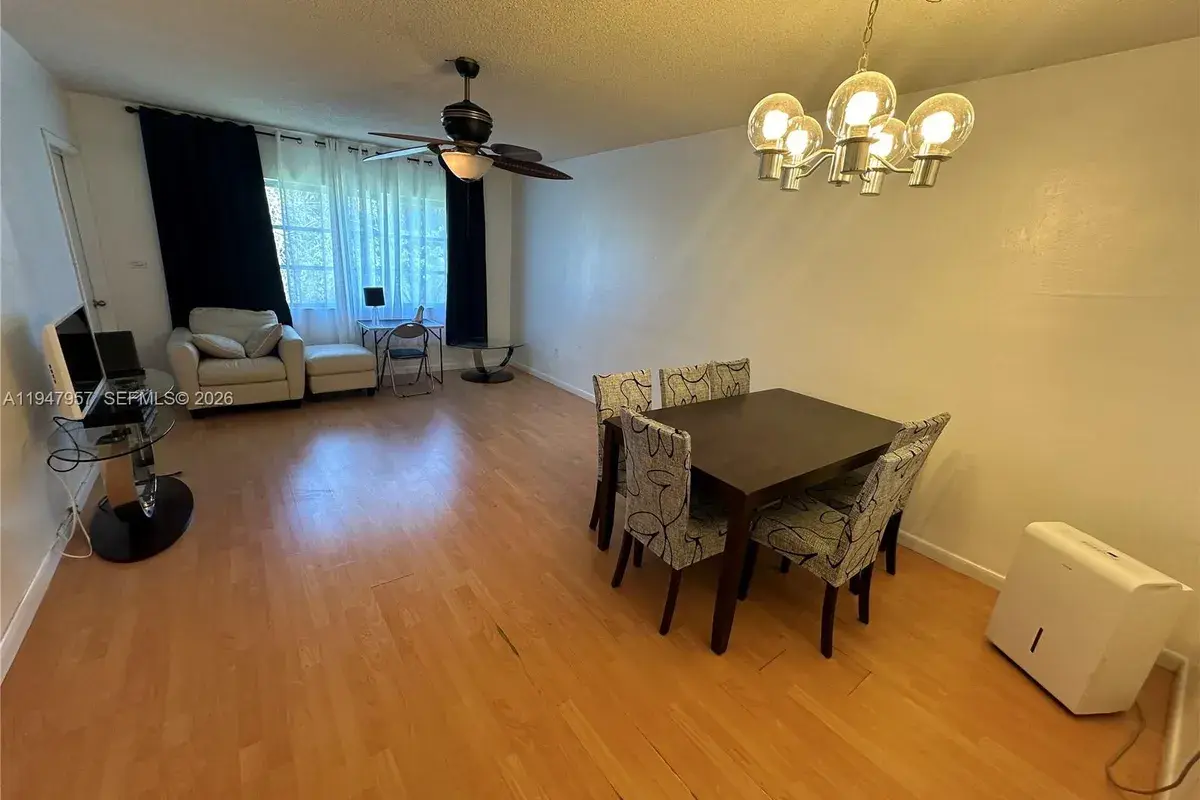 2825 NE 201st Ter # M216, Aventura FL 33180