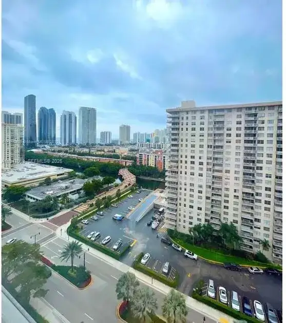 251 174th St # 1810, Sunny Isles Beach FL 33160 photo 4