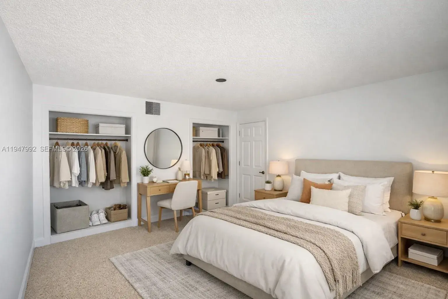 400 SE 4th Ave # 1, Hallandale Beach FL 33009