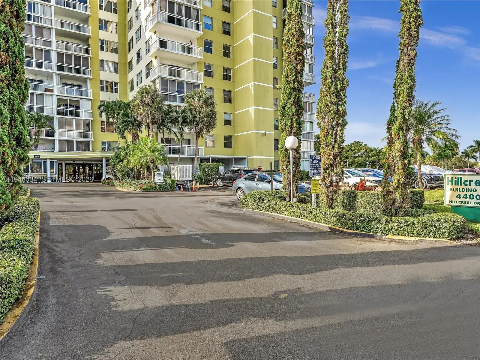 4400 HILLCREST # 617B, Hollywood FL 33021