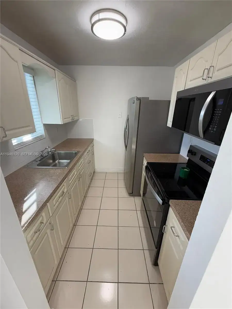 7105 W 13th Ave # 402, Hialeah FL 33014 photo 5