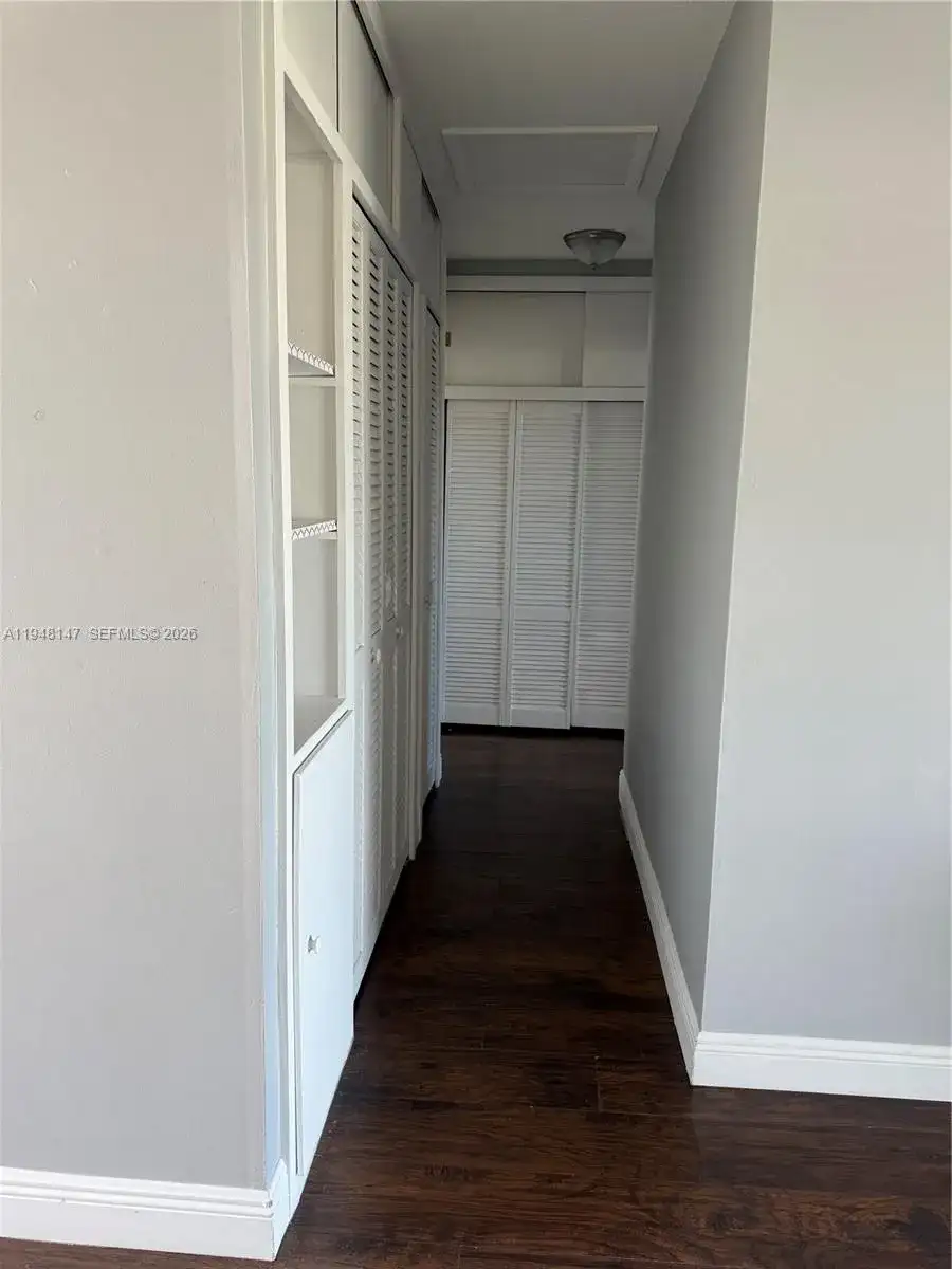 1021 Crystal Lake Dr # 307, Deerfield Beach FL 33064 photo 5