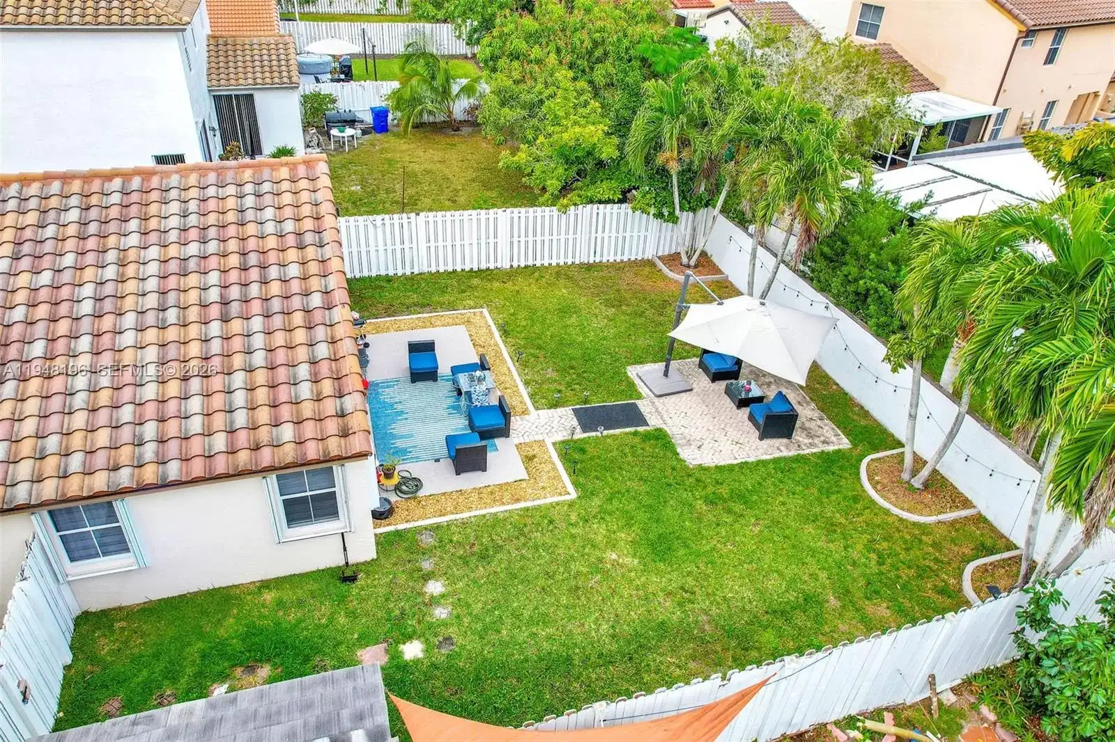 1975 NW 191st Ave, Pembroke Pines FL 33029 photo 4