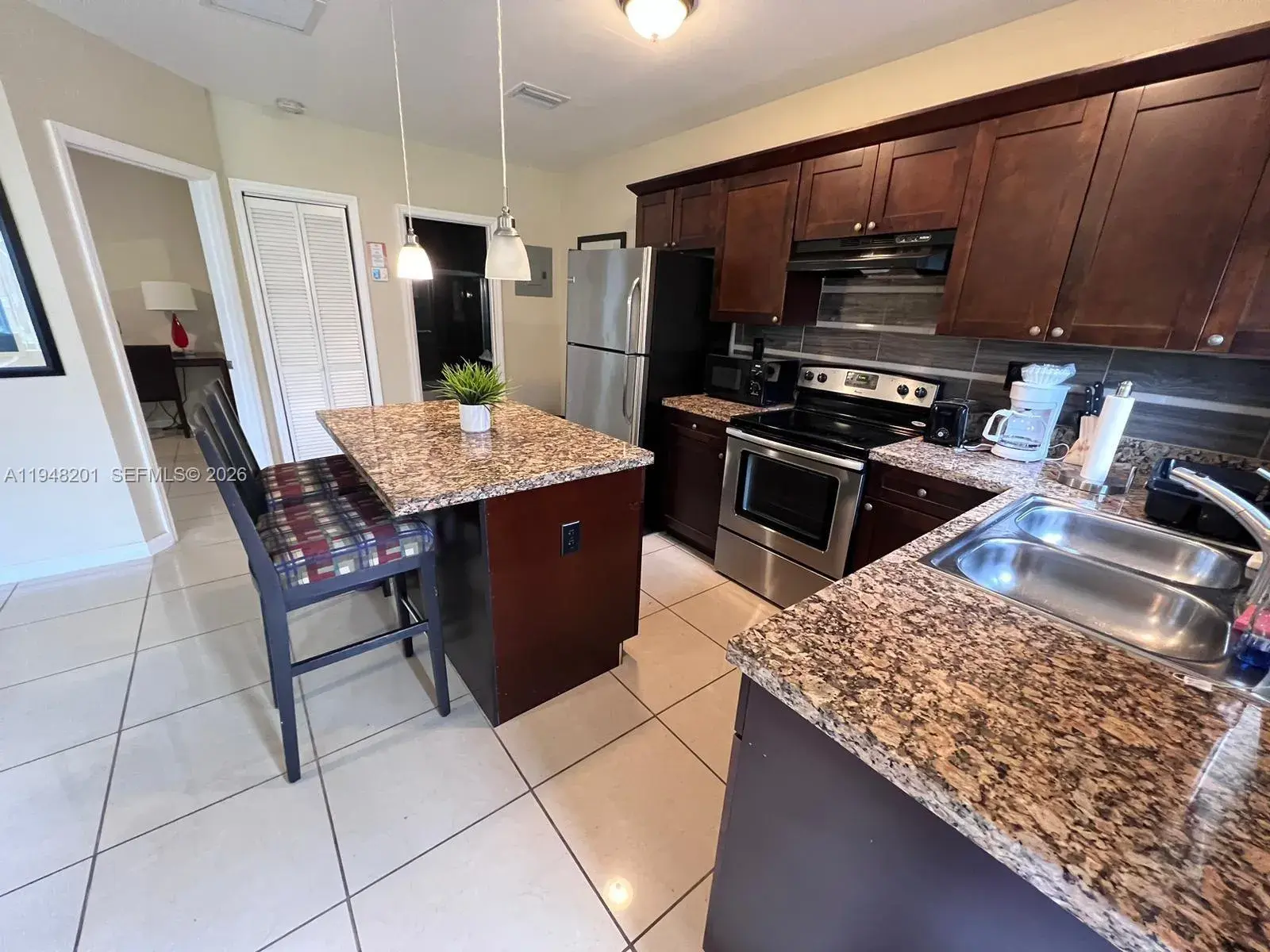 2015 Funston St, Hollywood FL 33020
