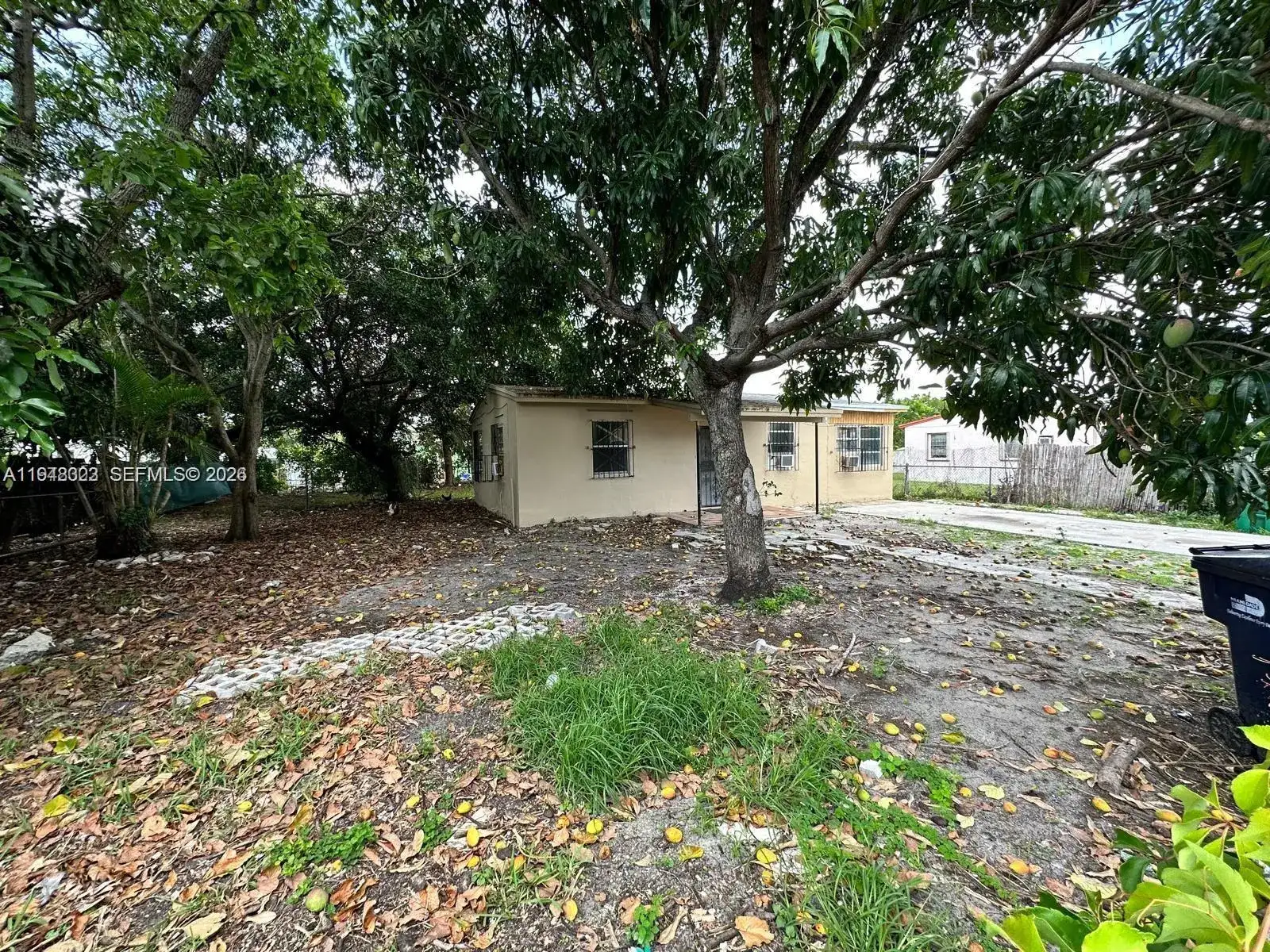 18020 NW 2nd Pl, Miami Gardens FL 33169 photo 3