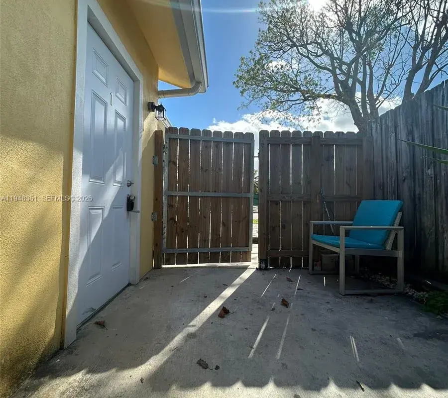 1935 Liberty St # 1, Hollywood FL 33020