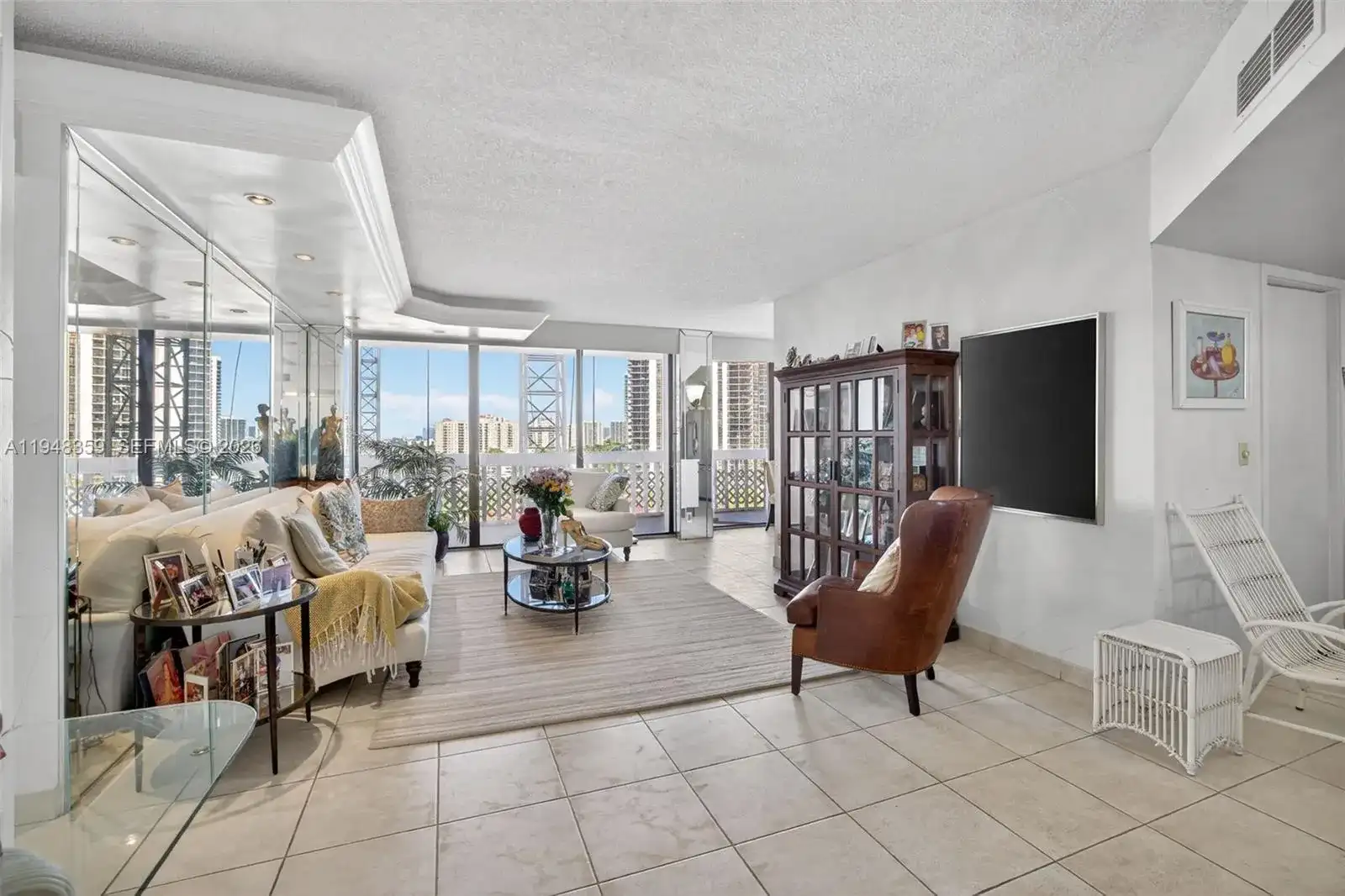 19355 Turnberry Way # 8L, Aventura FL 33180