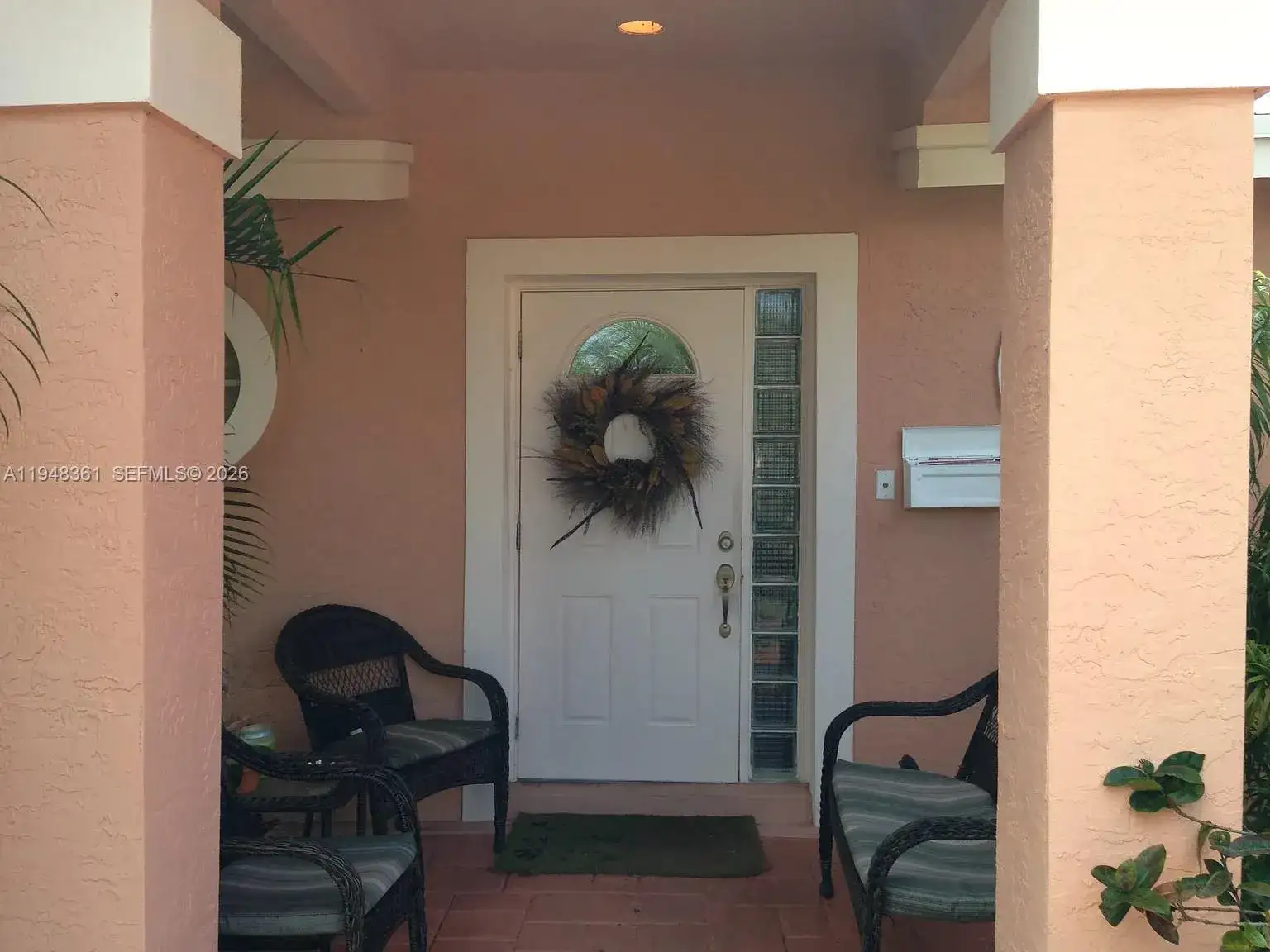 812 SE 14th Ct, Deerfield Beach FL 33441 photo 3