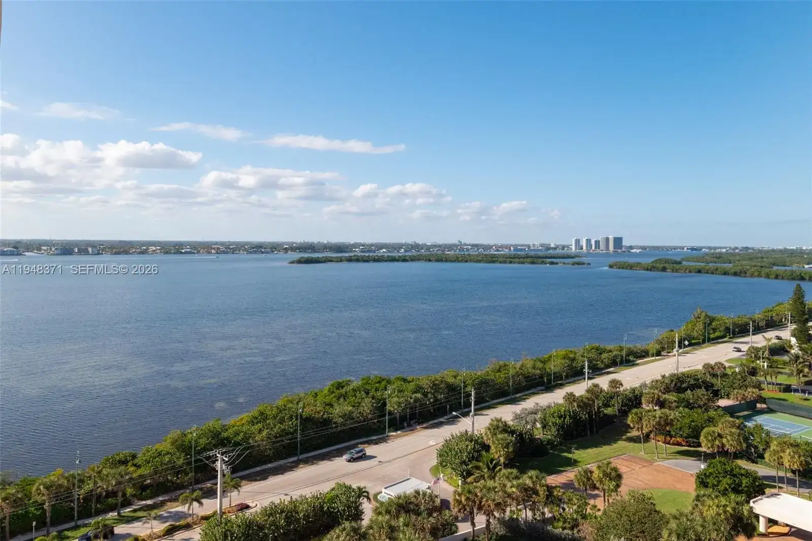 5380 N Ocean Dr # 15G, Singer Island FL 33404 photo 4