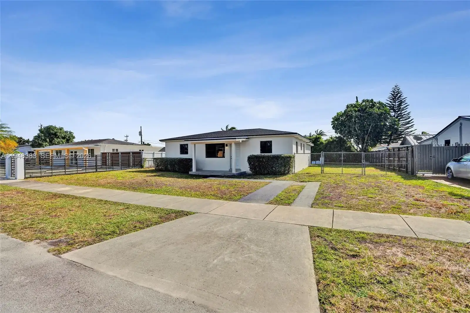 10100 SW 38th Ter, Miami FL 33165 photo 3