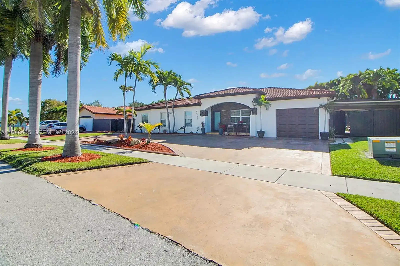 10210 SW 191st St, Cutler Bay FL 33157 photo 4