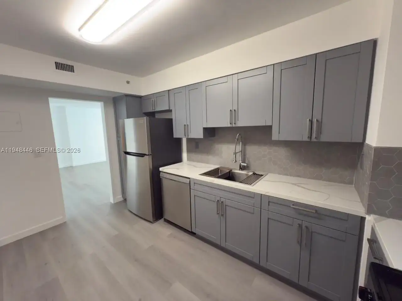 9195 NE Collins Ave # 911, Surfside FL 33154 photo 3