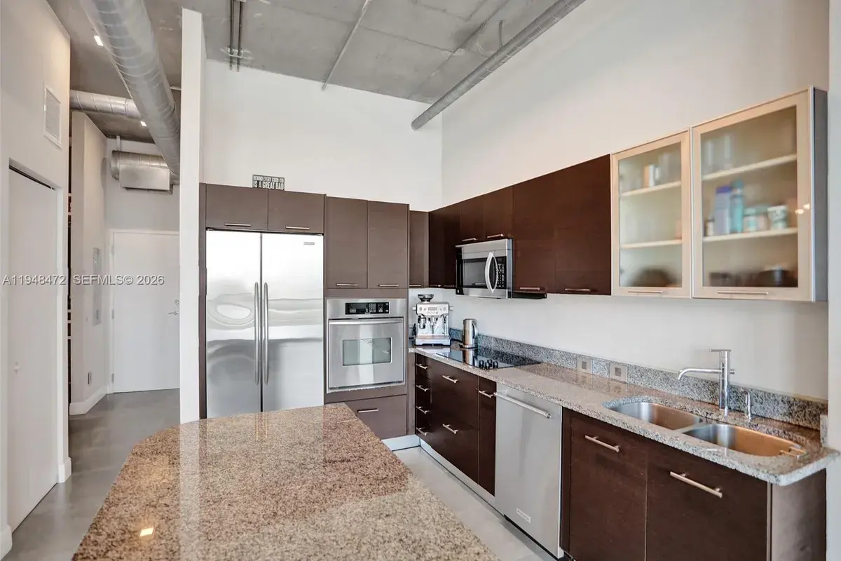 3029 NE 188th St # 1024, Aventura FL 33180