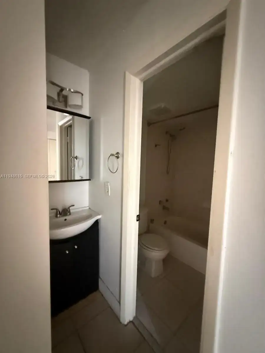19715 SW 114th Ave # 357, Miami FL 33157 photo 3