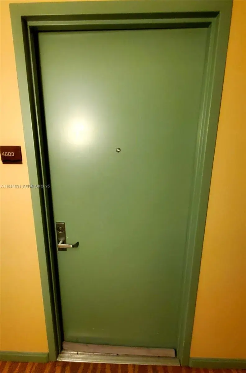 50 Biscayne Blvd # 4603, Miami FL 33132