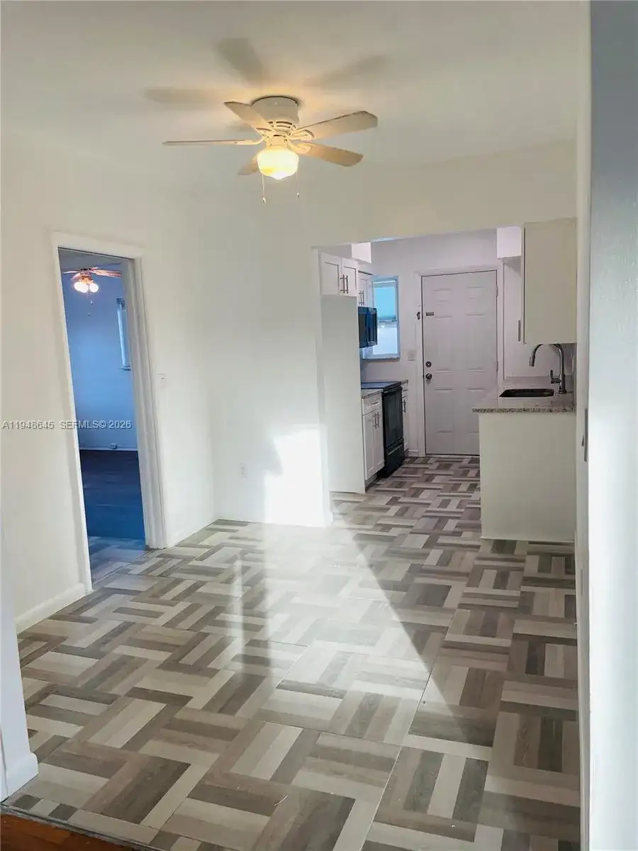 1840 S Treasure Dr # 15, North Bay Village FL 33141 photo 4
