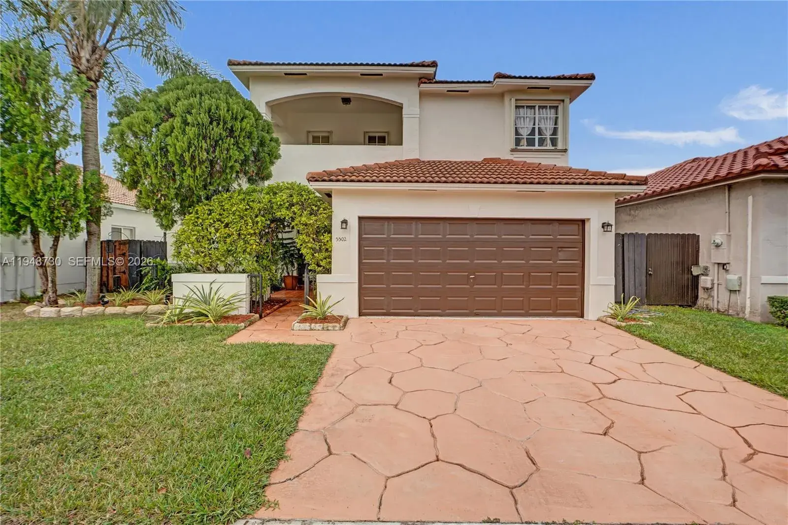 5502 SW 162nd Pl, Miami FL 33185