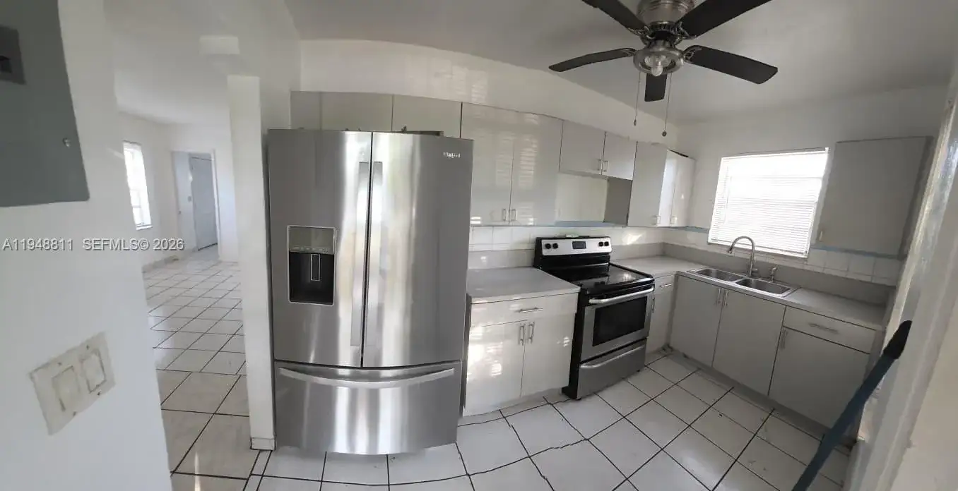 2990 NW 28th St, Miami FL 33142 photo 5