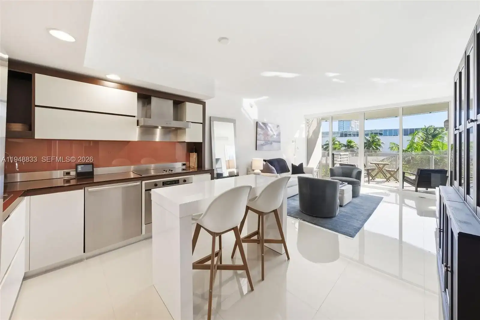 2155 Washington Ct # 303, Miami Beach FL 33139