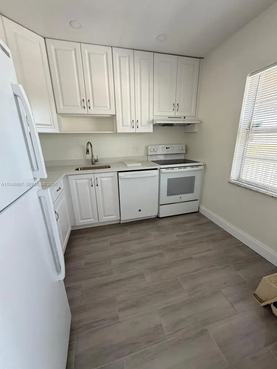 7200 NW 4th Pl # 201, Margate FL 33063